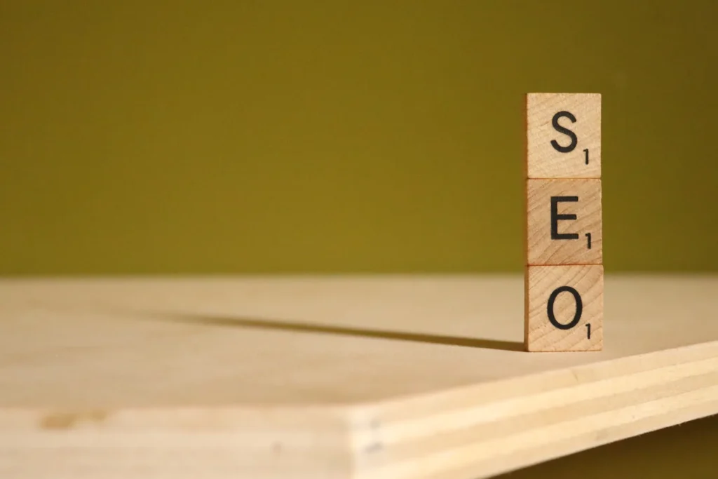 SEO Letters on a wooden titles